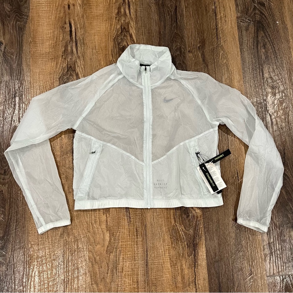 NIKE Women Running Division Water/Wind Repel Packable Jacket 923440 006 SZ M NWT